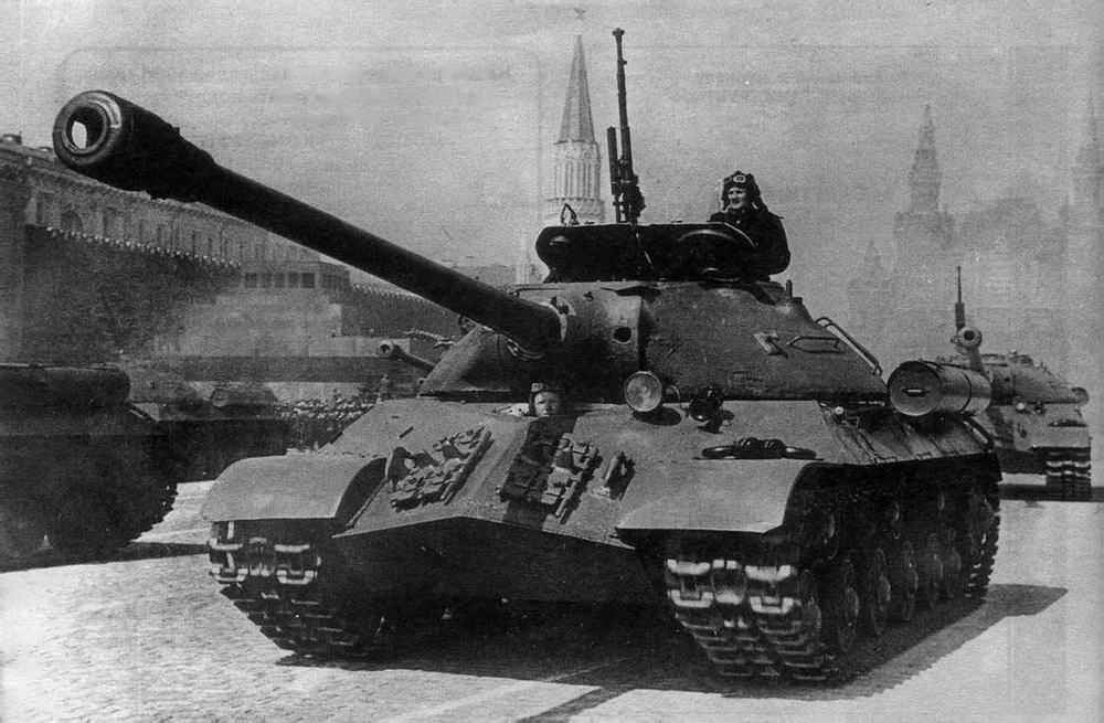 Бронеколлекция 1996 № 03 (6) Советские тяжелые послевоенные танки. Иллюстрация № 2