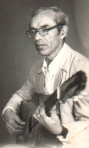 Елютин Михаил Михайлович (Гитарист)